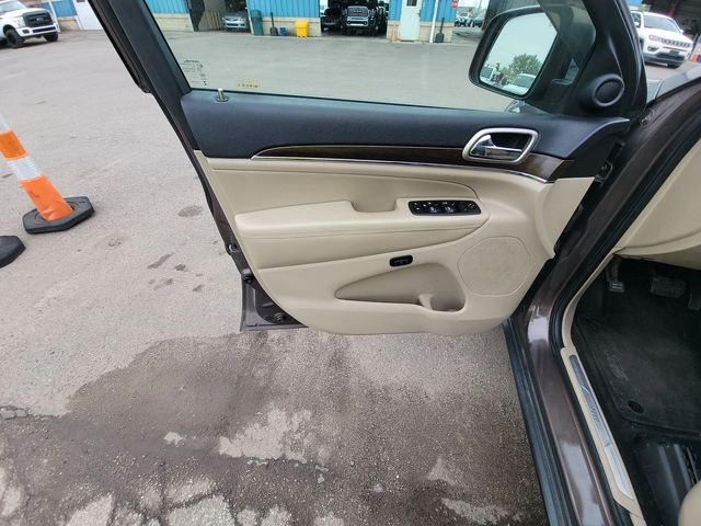 Jeep Grand cherokee 5.7 HEMI* FACE* DIGITAL* 8ZF* ПОДГРЕВ* KEYLESS - автомобили, коли, обяви за нови и употребявани 12