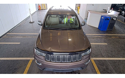 jeep-grand-cherokee - 1