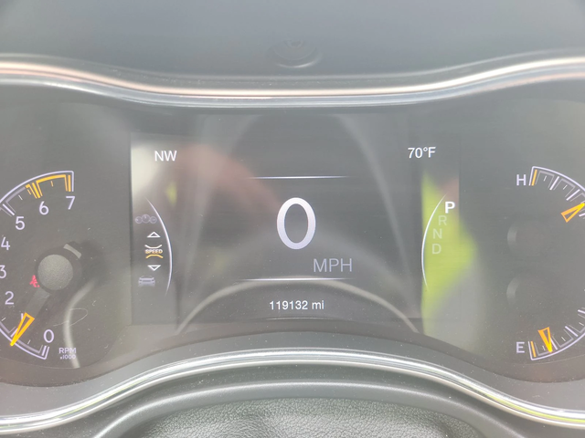 Jeep Grand cherokee 5.7 HEMI* FACE* DIGITAL* 8ZF* ПОДГРЕВ* KEYLESS - автомобили, коли, обяви за нови и употребявани 9