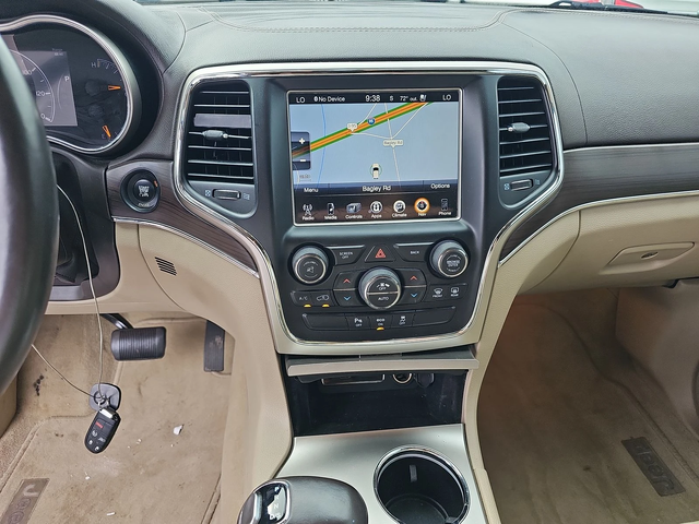 Jeep Grand cherokee OVERLAND* DIGITAL* 8ZF* ОБУДХ* ПАНОРАМА* KEYLESS - автомобили, коли, обяви за нови и употребявани 8