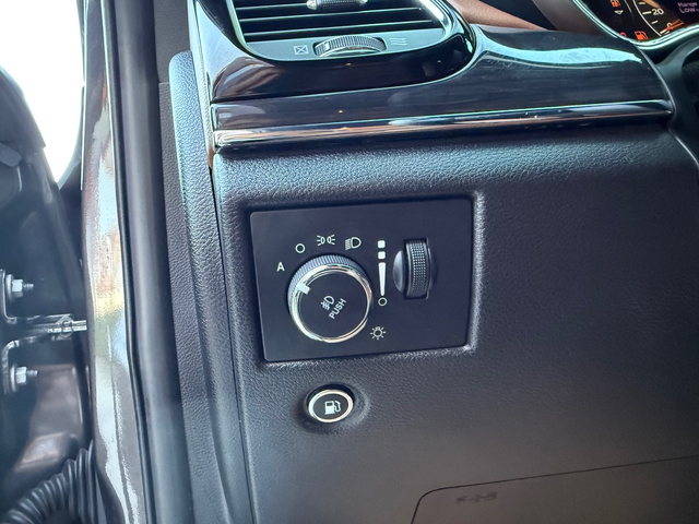 Jeep Grand Cherokee - автомобили, коли, обяви за нови и употребявани 24