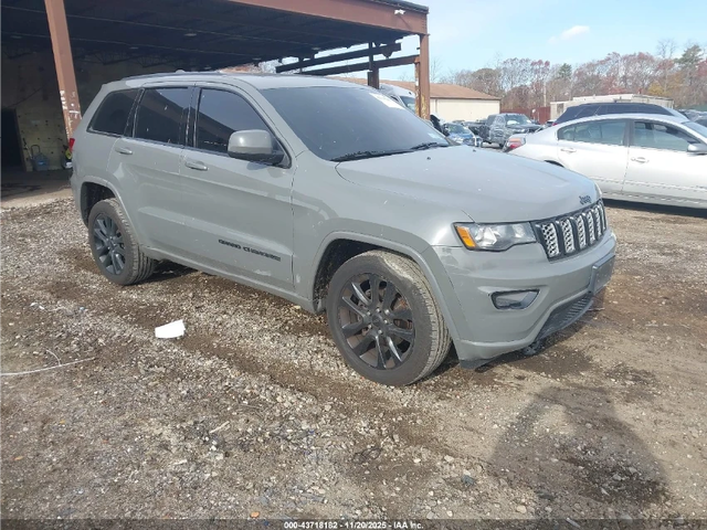 Jeep Grand cherokee ALTITUDE 4X4 - автомобили, коли, обяви за нови и употребявани 0