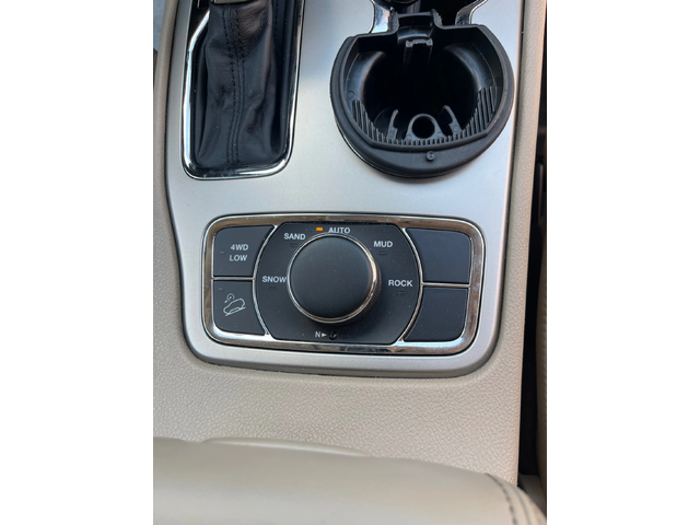 Jeep Grand cherokee 3.0CRDI ТОП СЪСТОЯНИЕ!!!FACELIFT - автомобили, коли, обяви за нови и употребявани 13