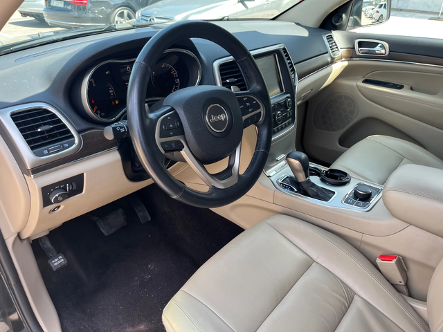 Jeep Grand cherokee 3.0CRDI ТОП СЪСТОЯНИЕ!!!FACELIFT - автомобили, коли, обяви за нови и употребявани 8