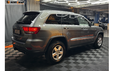 jeep-grand-cherokee-3-6-4x4-loredo - 3