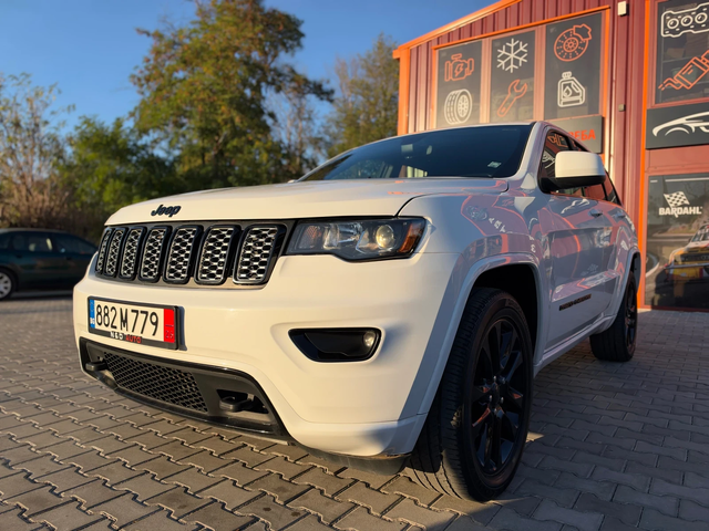 Jeep Grand Cherokee 3.6 V6 (295 кс) 4x4 Automatic - автомобили, коли, обяви за нови и употребявани 0