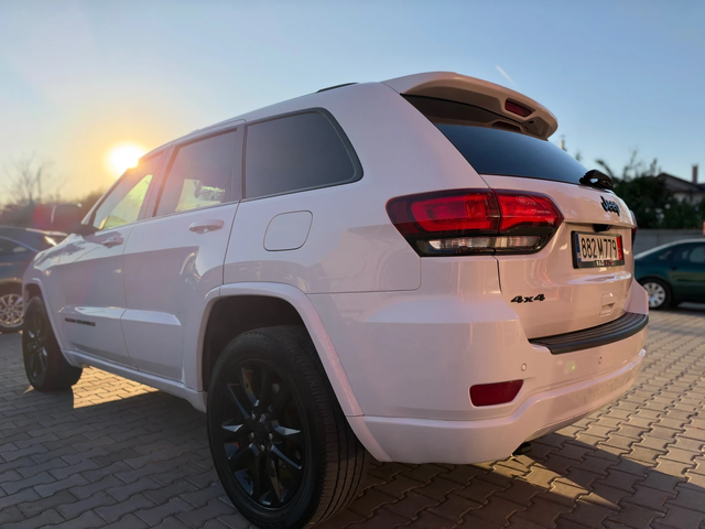 Jeep Grand Cherokee 3.6 V6 (295 кс) 4x4 Automatic - автомобили, коли, обяви за нови и употребявани 3