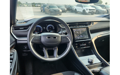 Jeep Grand cherokee 3.6L 6 Cylinder Gas 4WD - автомобили, коли, обяви за нови и употребявани 9