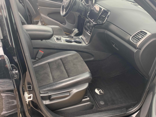 Jeep Grand cherokee 3.6L 6cyl 4WD - автомобили, коли, обяви за нови и употребявани 14