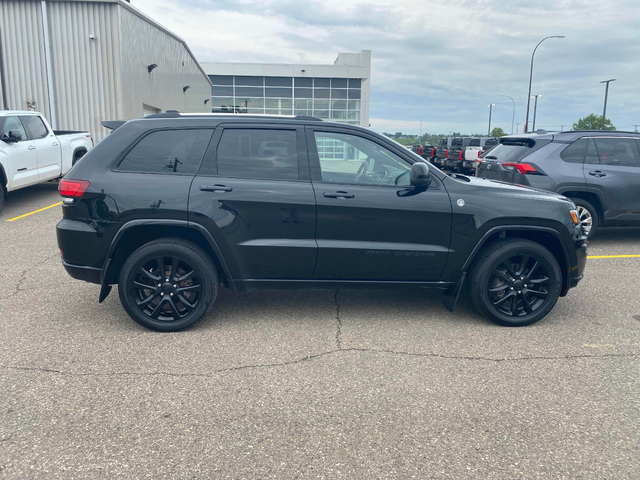 Jeep Grand cherokee 3.6L 6cyl 4WD - автомобили, коли, обяви за нови и употребявани 2