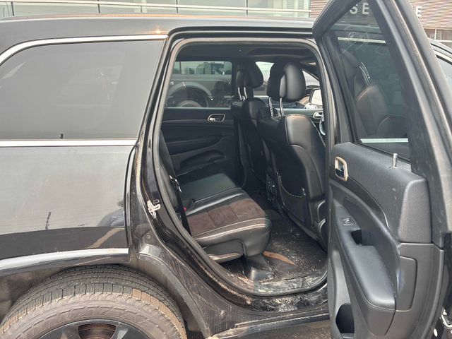 Jeep Grand cherokee 3.6L 6cyl 4WD - автомобили, коли, обяви за нови и употребявани 16