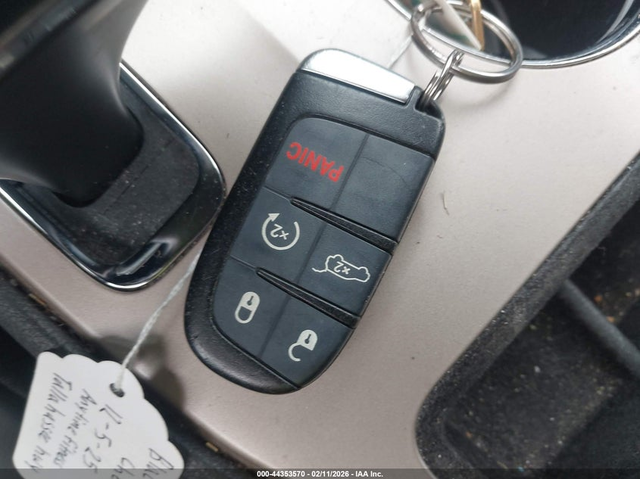 Jeep Grand cherokee 3.6L V-6 DOHC, VVT, 290HP 4X2 Drive - автомобили, коли, обяви за нови и употребявани 10