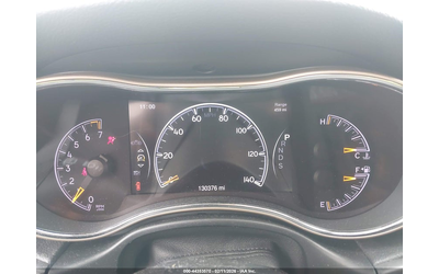 Jeep Grand cherokee 3.6L V-6 DOHC, VVT, 290HP 4X2 Drive - автомобили, коли, обяви за нови и употребявани 6