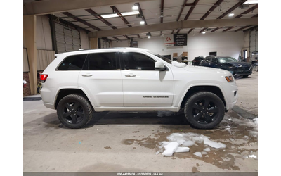 Jeep Grand cherokee 3.6L V-6 DOHC, VVT, 290HP 4X4 Drive - автомобили, коли, обяви за нови и употребявани 12