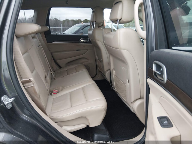 Jeep Grand cherokee 3.6L V-6 DOHC, VVT, 293HP 4X2 Drive - автомобили, коли, обяви за нови и употребявани 7