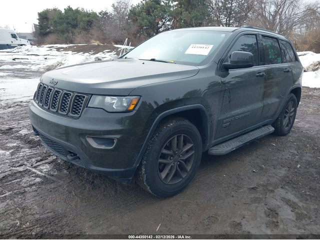 Jeep Grand cherokee 3.6L V-6 DOHC, VVT, 293HP 4X2 Drive - автомобили, коли, обяви за нови и употребявани 1