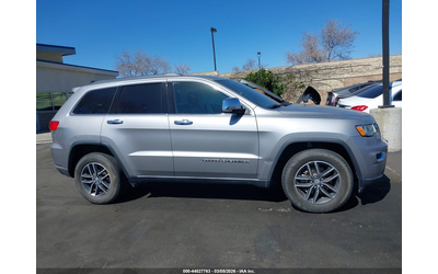 Jeep Grand cherokee 3.6L V-6 DOHC, VVT, 293HP 4X2 Drive - автомобили, коли, обяви за нови и употребявани 12