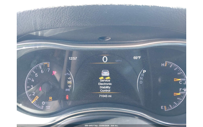 Jeep Grand cherokee 3.6L V-6 DOHC, VVT, 293HP 4X2 Drive - автомобили, коли, обяви за нови и употребявани 14