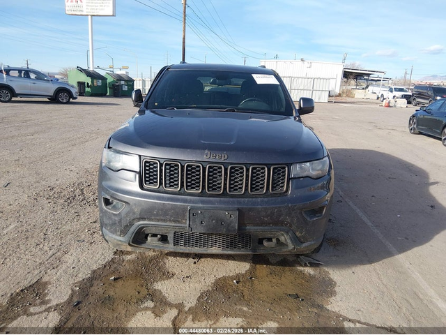 Jeep Grand cherokee 3.6L V-6 DOHC, VVT, 293HP 4X4 Drive - автомобили, коли, обяви за нови и употребявани 12