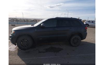 Jeep Grand cherokee 3.6L V-6 DOHC, VVT, 293HP 4X4 Drive - автомобили, коли, обяви за нови и употребявани 14