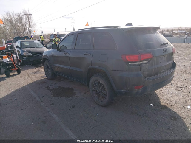 Jeep Grand cherokee 3.6L V-6 DOHC, VVT, 293HP 4X4 Drive - автомобили, коли, обяви за нови и употребявани 2