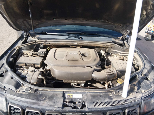 Jeep Grand cherokee 3.6L V-6 DOHC, VVT, 293HP 4X4 Drive - автомобили, коли, обяви за нови и употребявани 9