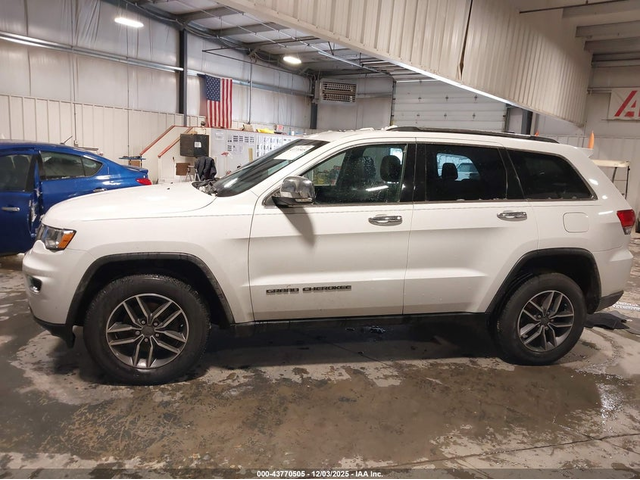 Jeep Grand cherokee 3.6L V-6 DOHC, VVT, 293HP 4X4 Drive - автомобили, коли, обяви за нови и употребявани 13