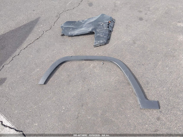 Jeep Grand cherokee 3.6L V-6 DOHC, VVT, 293HP 4X4 Drive - автомобили, коли, обяви за нови и употребявани 11