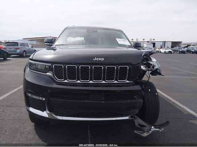 Jeep Grand cherokee 3.6L V-6 DOHC, VVT, 293HP 4X4 Drive - автомобили, коли, обяви за нови и употребявани 12