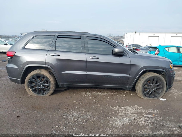 Jeep Grand cherokee 3.6L V-6 DOHC, VVT, 293HP 4X4 Drive - автомобили, коли, обяви за нови и употребявани 11