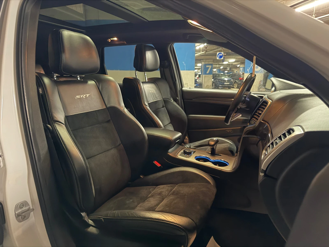 Jeep Grand cherokee 6.4 V8 HEMI SRT8 Automatic - автомобили, коли, обяви за нови и употребявани 11