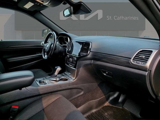 Jeep Grand cherokee * Laredo * CARFAX * ЦЕНА ДО БГ - автомобили, коли, обяви за нови и употребявани 13