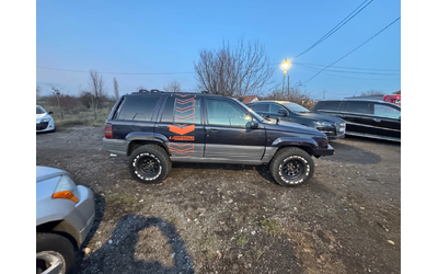 jeep-grand-cherokee - 3