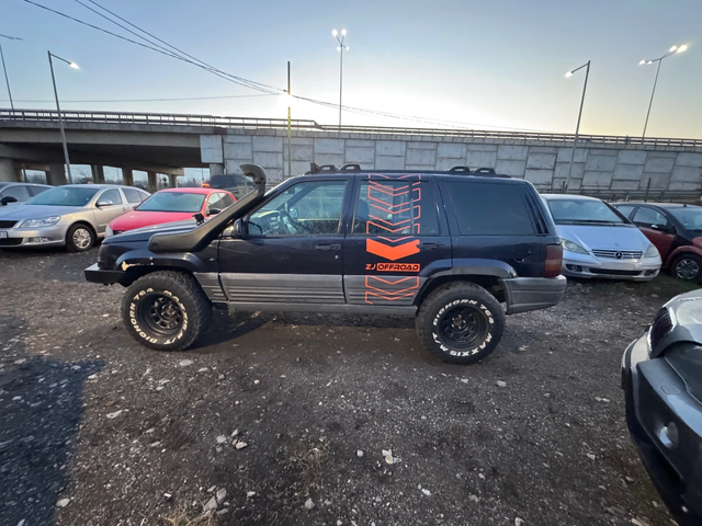 Jeep Grand cherokee 2.5 - автомобили, коли, обяви за нови и употребявани 6