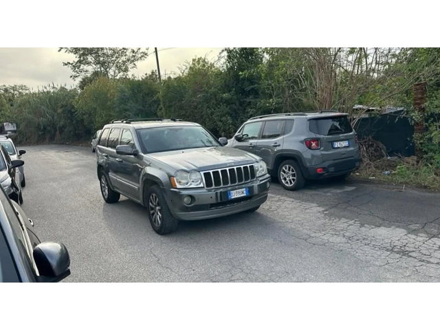 Jeep Grand cherokee 3.0CRD ---OVERLAND - автомобили, коли, обяви за нови и употребявани 0