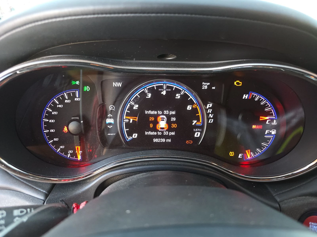 Jeep Grand cherokee 2017 Jeep Grand Cherokee SRT - автомобили, коли, обяви за нови и употребявани 10