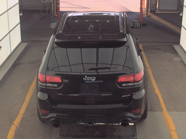 Jeep Grand cherokee 2017 Jeep Grand Cherokee SRT - автомобили, коли, обяви за нови и употребявани 4