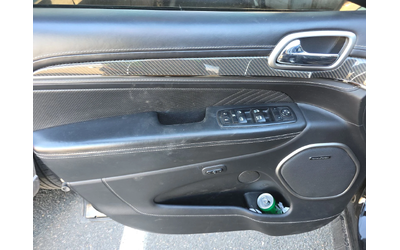 Jeep Grand cherokee 2017 Jeep Grand Cherokee SRT - автомобили, коли, обяви за нови и употребявани 7