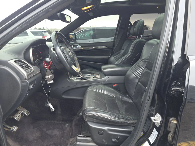 Jeep Grand cherokee 2017 Jeep Grand Cherokee SRT - автомобили, коли, обяви за нови и употребявани 8