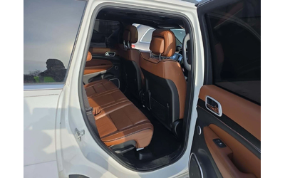 Jeep Grand cherokee Summit - автомобили, коли, обяви за нови и употребявани 8