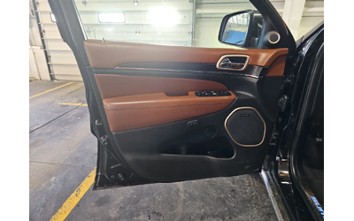 Jeep Grand cherokee Summit - автомобили, коли, обяви за нови и употребявани 9