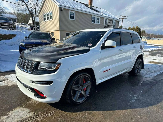 Jeep Grand cherokee SRT-8 4WD - автомобили, коли, обяви за нови и употребявани 0