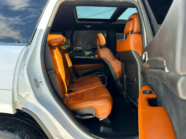 Jeep Grand cherokee SRT-8 4WD - автомобили, коли, обяви за нови и употребявани 7