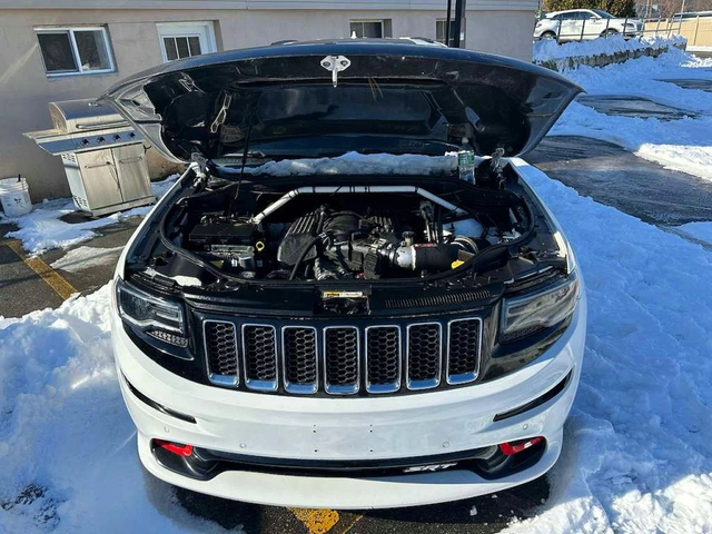 Jeep Grand cherokee SRT-8 4WD - автомобили, коли, обяви за нови и употребявани 8