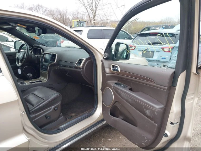 Jeep Grand cherokee 2014 JEEP GRAND CHEROKEE SUMMIT - автомобили, коли, обяви за нови и употребявани 10