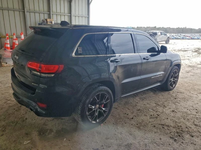 Jeep Grand cherokee SRT-8 - автомобили, коли, обяви за нови и употребявани 5
