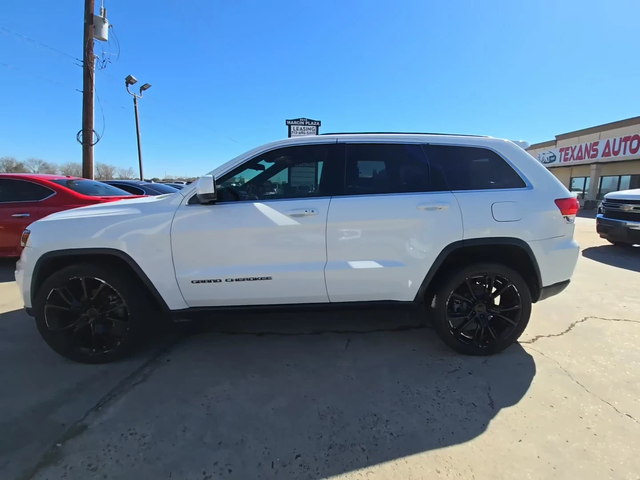 Jeep Grand cherokee Laredo - автомобили, коли, обяви за нови и употребявани 2