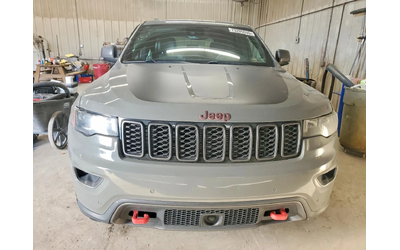 jeep-grand-cherokee - 4