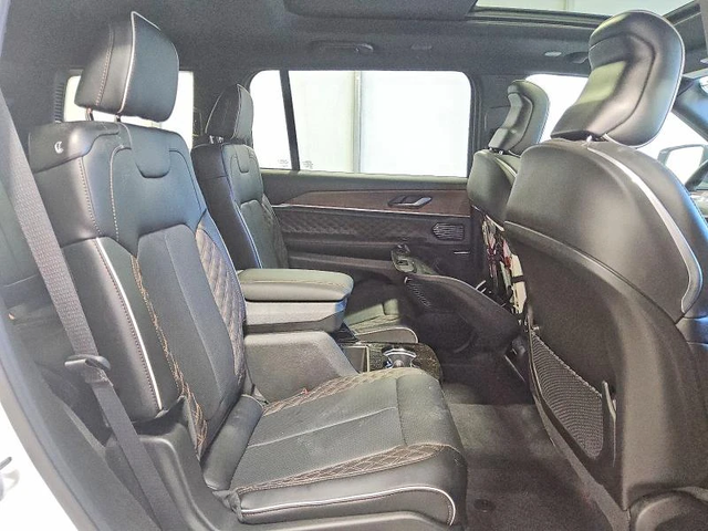 Jeep Grand cherokee L SUMMIT - автомобили, коли, обяви за нови и употребявани 9