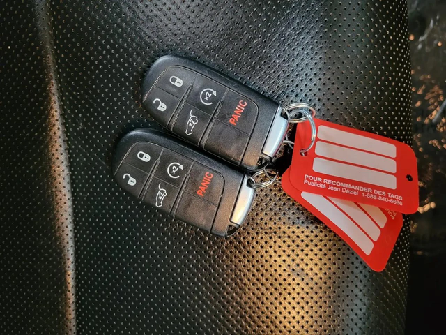 Jeep Grand cherokee Overland 3.6* Distronic* Обдух* Пано* - автомобили, коли, обяви за нови и употребявани 16